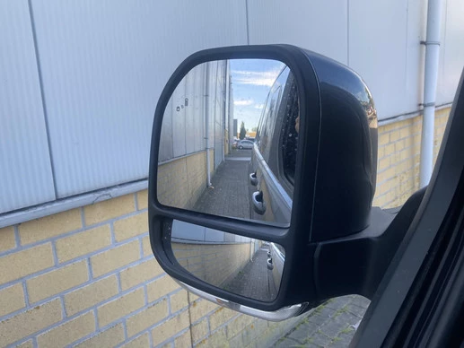 Ford Tourneo Custom - Afbeelding 16 van 28