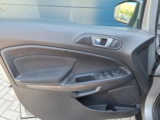 Ford EcoSport - Afbeelding 25 van 30