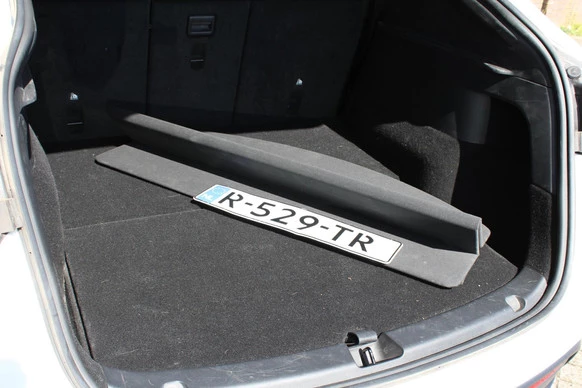 Tesla Model Y - Afbeelding 17 van 20