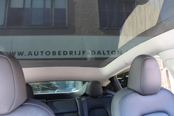 Tesla Model Y - Afbeelding 20 van 20