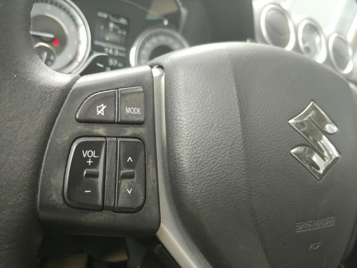 Suzuki Vitara - Afbeelding 12 van 26