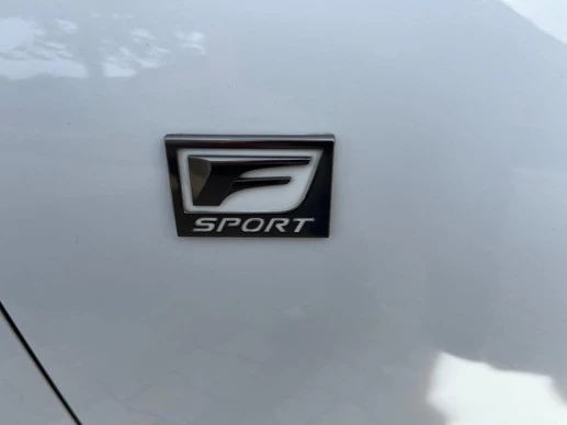Lexus IS - Afbeelding 14 van 30