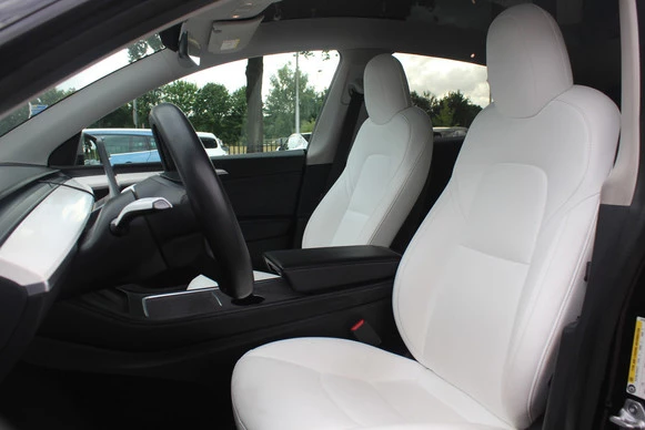 Tesla Model Y - Afbeelding 5 van 28