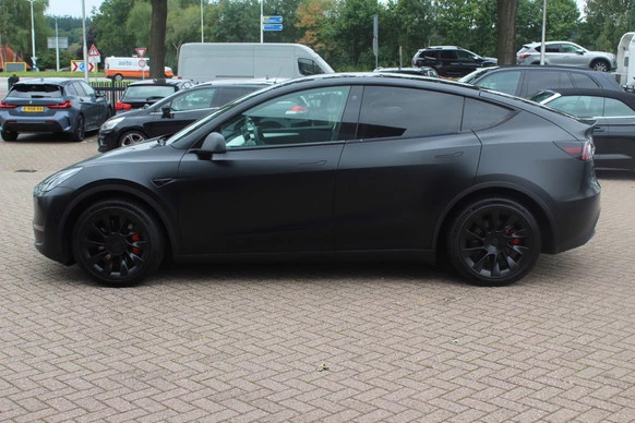 Tesla Model Y - Afbeelding 8 van 30