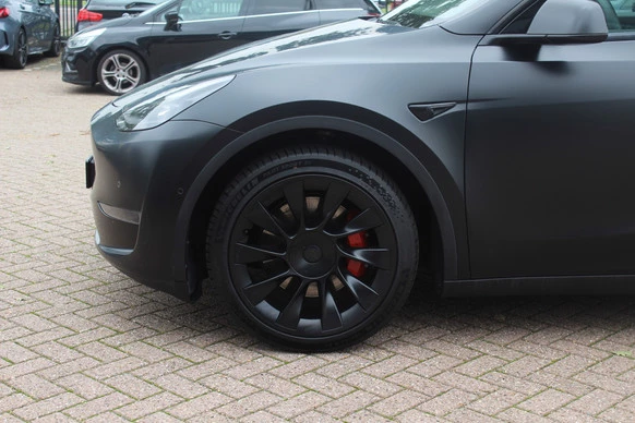 Tesla Model Y - Afbeelding 15 van 30