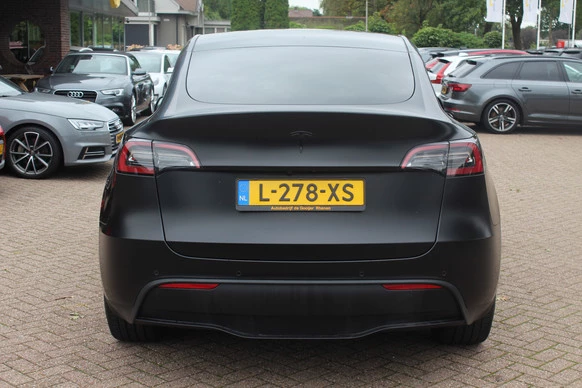 Tesla Model Y - Afbeelding 16 van 30