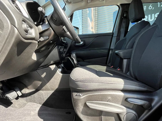 Jeep Renegade - Afbeelding 11 van 30