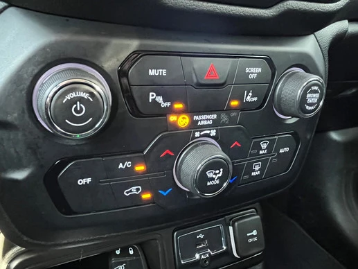 Jeep Renegade - Afbeelding 25 van 30