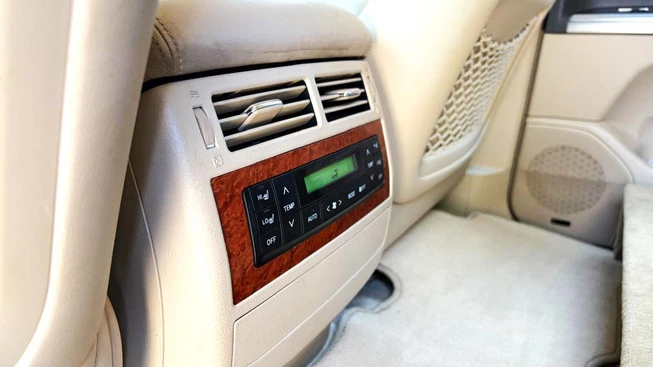 Toyota Land Cruiser - Afbeelding 16 van 23