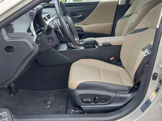 Lexus ES - Afbeelding 7 van 30