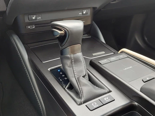 Lexus ES - Afbeelding 17 van 30
