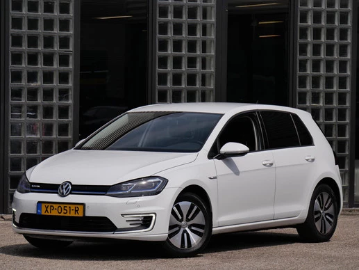 Volkswagen e-Golf - Afbeelding 1 van 26