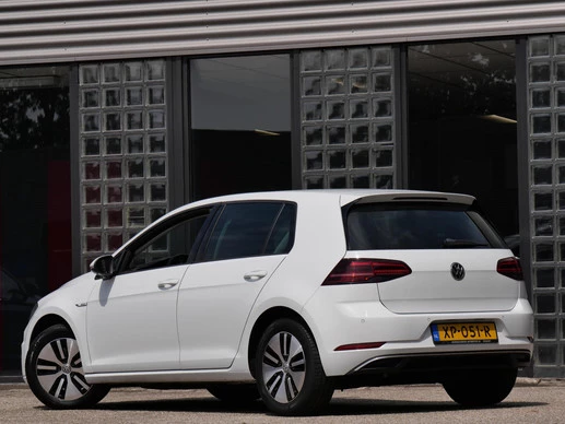 Volkswagen e-Golf - Afbeelding 22 van 26