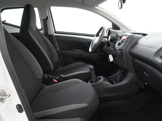 Toyota Aygo - Afbeelding 3 van 29