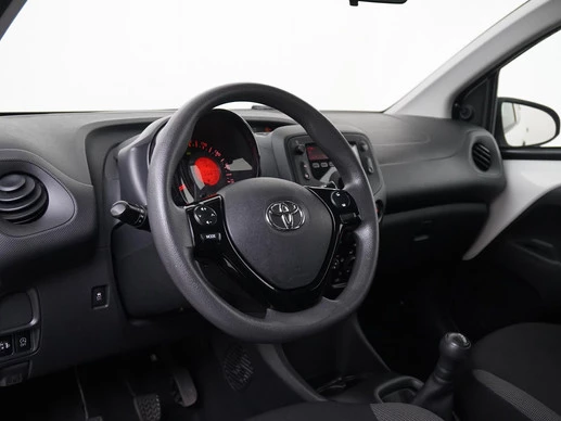 Toyota Aygo - Afbeelding 25 van 29