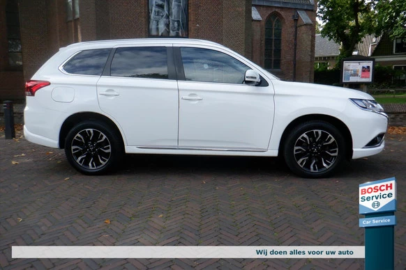 Mitsubishi Outlander - Afbeelding 1 van 23