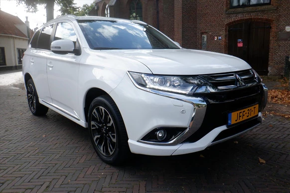 Mitsubishi Outlander - Afbeelding 2 van 23