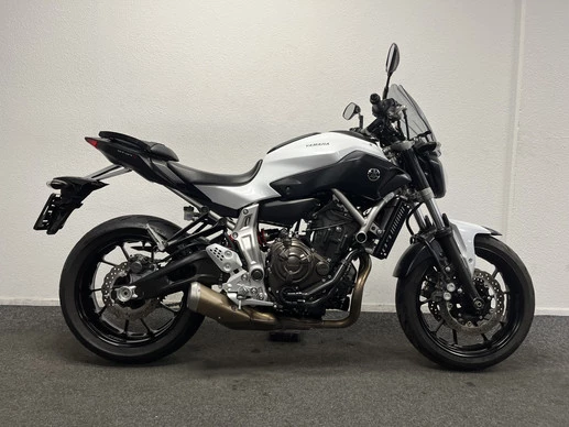 Yamaha MT 07 - Afbeelding 1 van 22