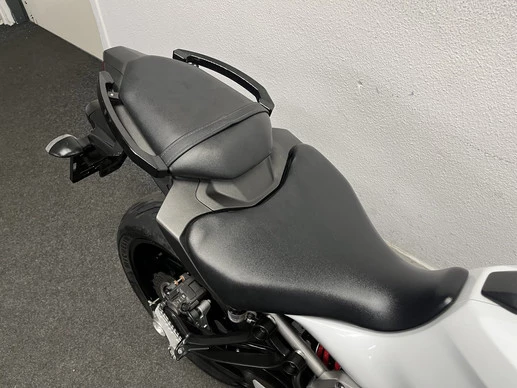 Yamaha MT 07 - Afbeelding 10 van 22