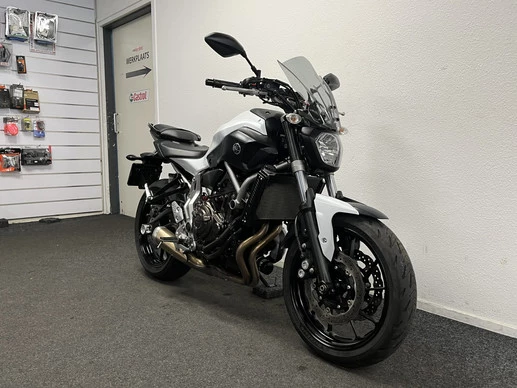 Yamaha MT 07 - Afbeelding 12 van 22