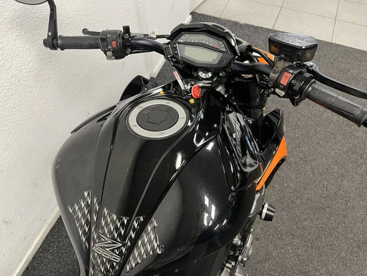 Kawasaki Z1000 - Afbeelding 9 van 22
