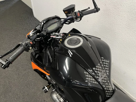Kawasaki Z1000 - Afbeelding 19 van 22