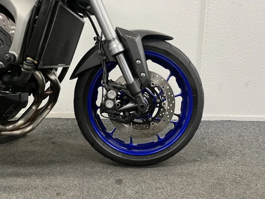 Yamaha MT 09 - Afbeelding 6 van 22