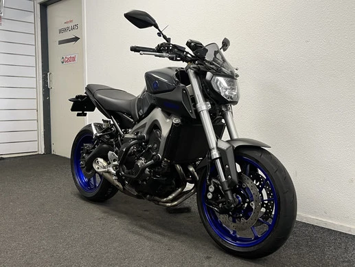 Yamaha MT 09 - Afbeelding 12 van 22