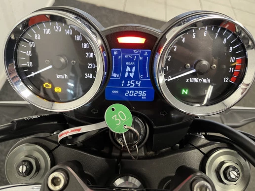 Kawasaki Z900RS - Afbeelding 2 van 23