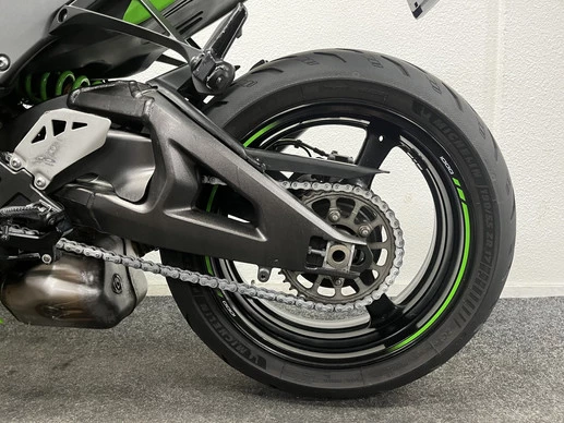 Kawasaki Ninja ZX - Afbeelding 18 van 22