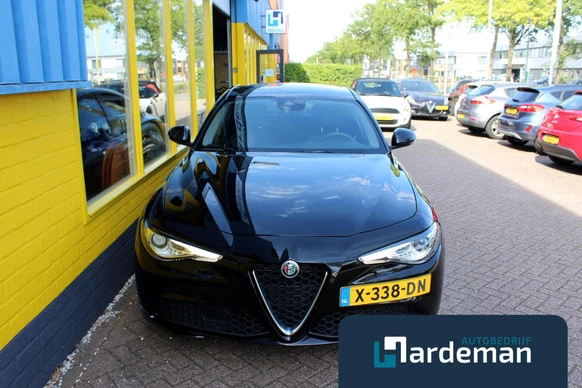 Alfa Romeo Giulia - Afbeelding 23 van 26