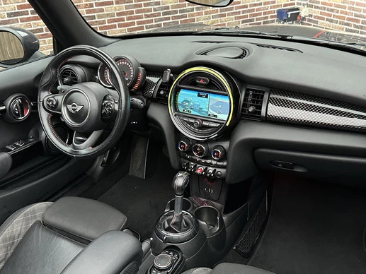 MINI Cooper S Cabrio - Afbeelding 28 van 30