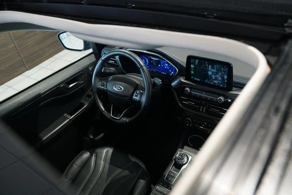 Ford Kuga - Afbeelding 11 van 30