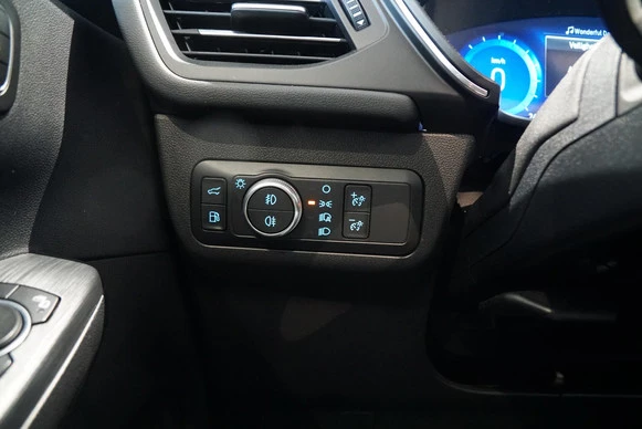 Ford Kuga - Afbeelding 29 van 30