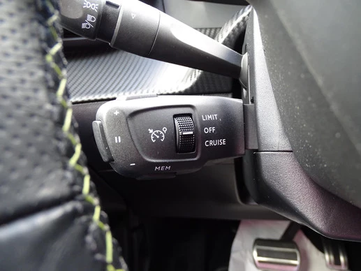 Peugeot e-208 - Afbeelding 13 van 28