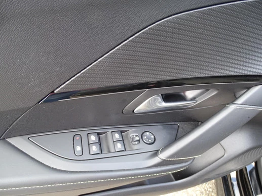 Peugeot e-208 - Afbeelding 18 van 28
