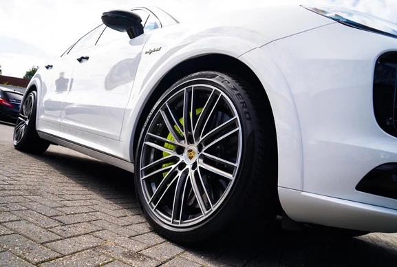 Porsche Cayenne - Afbeelding 13 van 30