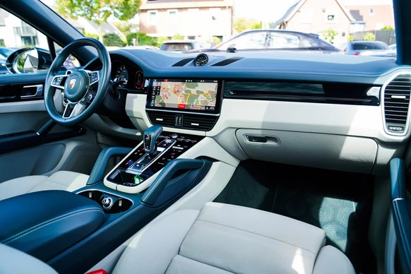 Porsche Cayenne - Afbeelding 26 van 30