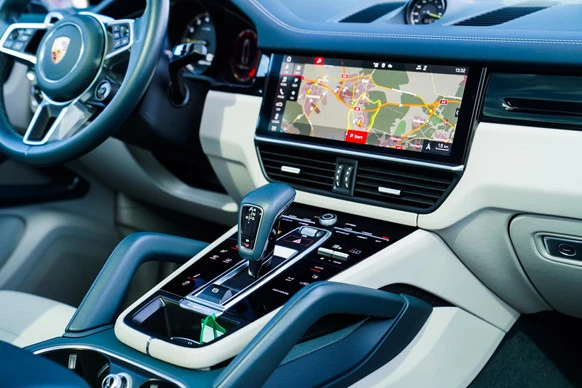 Porsche Cayenne - Afbeelding 28 van 30