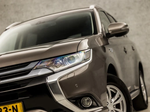 Mitsubishi Outlander - Afbeelding 15 van 30