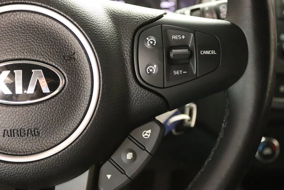 Kia Carens - Afbeelding 14 van 30