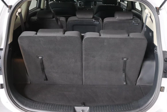 Kia Carens - Afbeelding 27 van 30