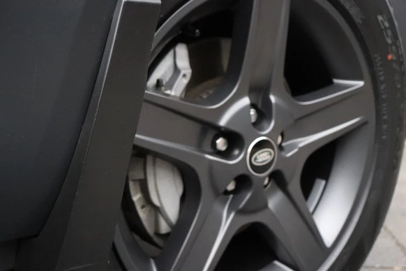 Land Rover Defender - Afbeelding 7 van 25