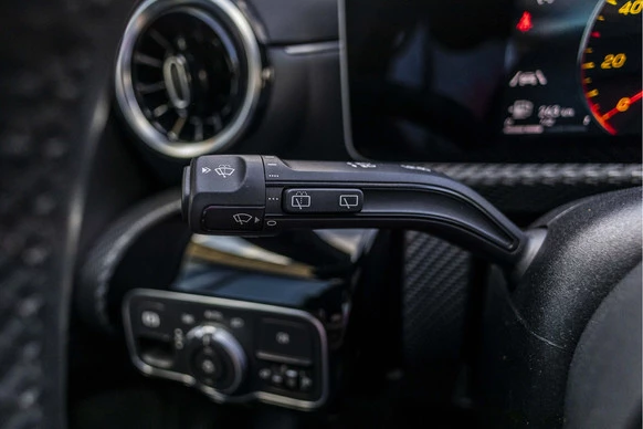 Mercedes-Benz A-Klasse - Afbeelding 28 van 30