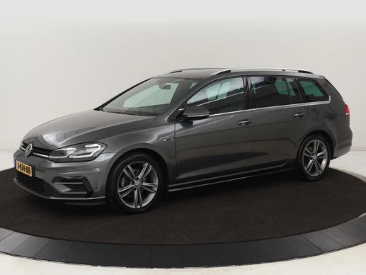 Volkswagen Golf - Afbeelding 1 van 30