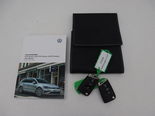 Volkswagen Golf - Afbeelding 26 van 30