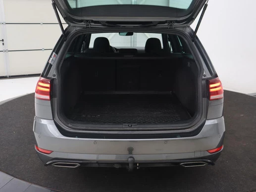 Volkswagen Golf - Afbeelding 28 van 30