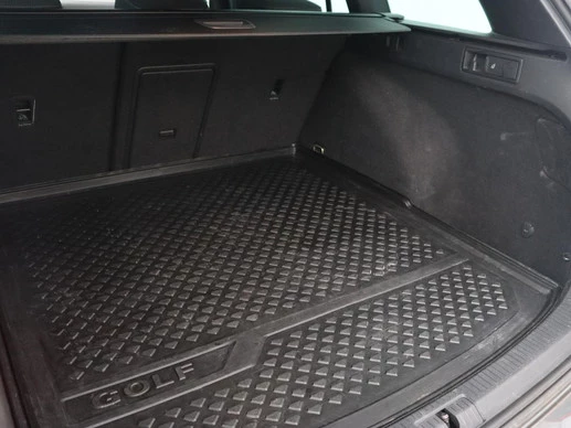 Volkswagen Golf - Afbeelding 29 van 30
