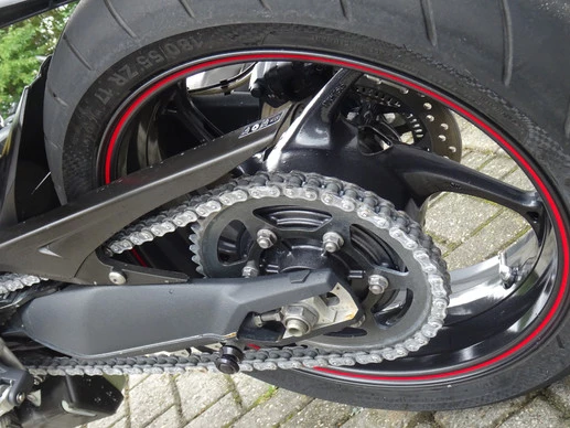Triumph Street Triple - Afbeelding 15 van 17