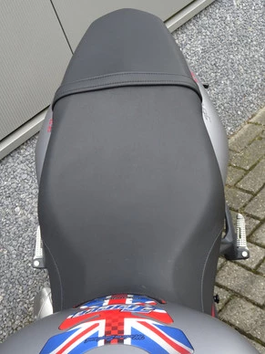 Triumph Street Triple - Afbeelding 17 van 17